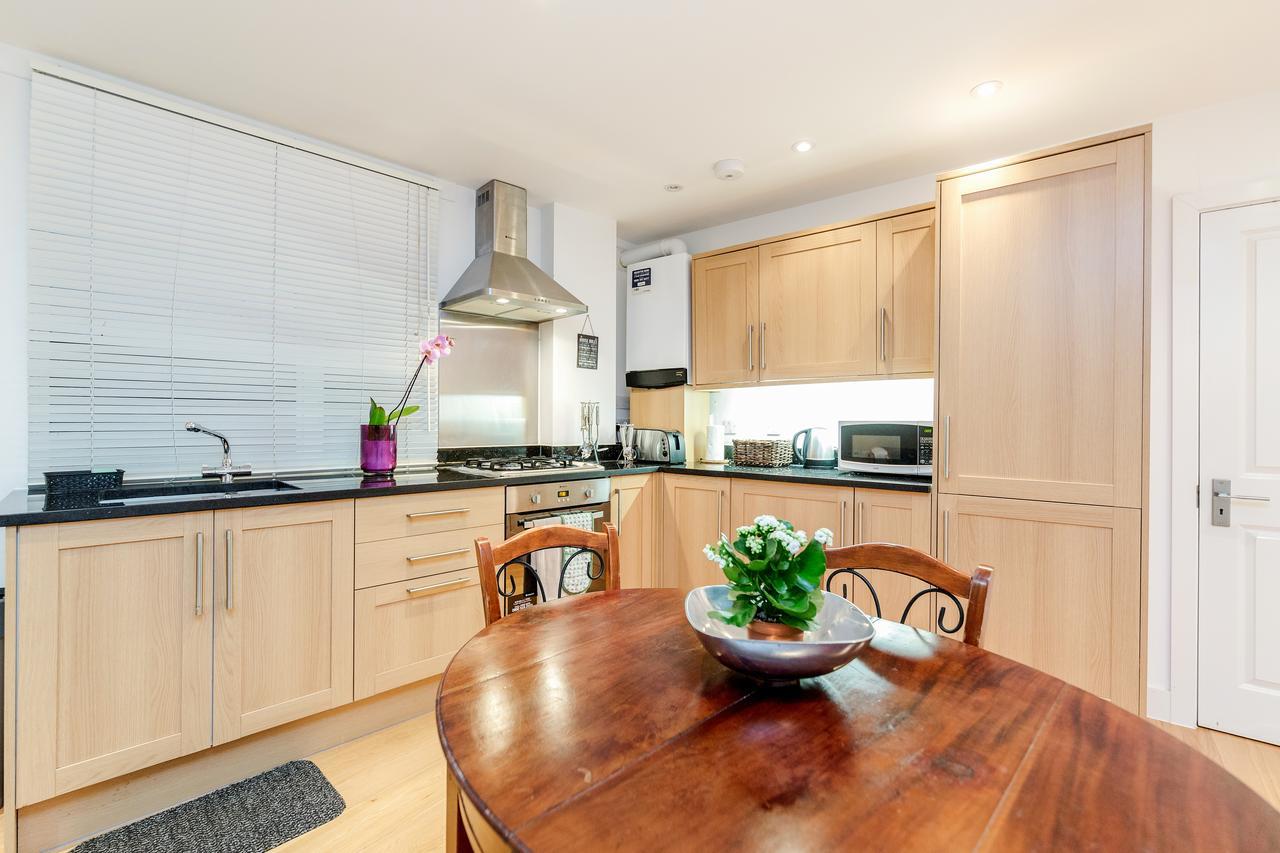 Luxury Stockwell Apartments Apartment