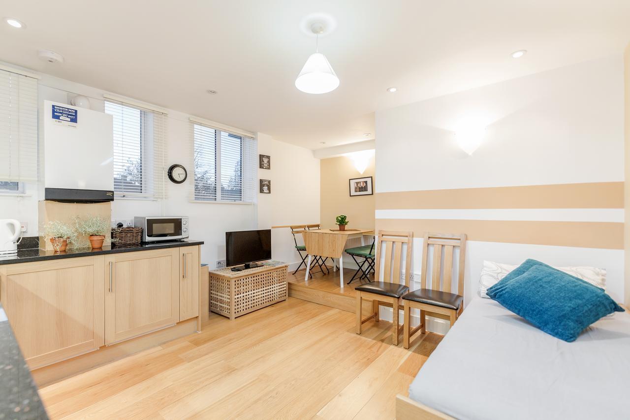 Luxury Stockwell Apartments Apartment