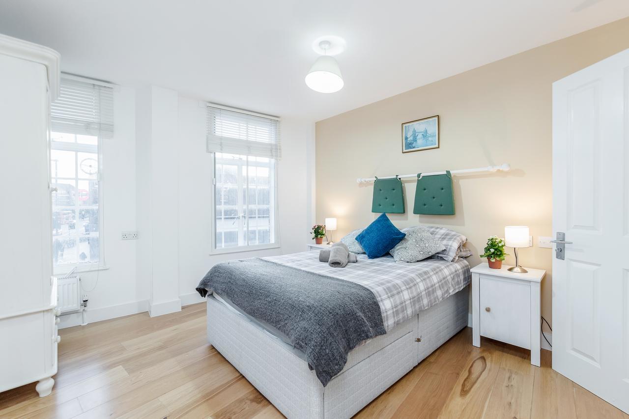 Luxury Stockwell Apartments Apartment
