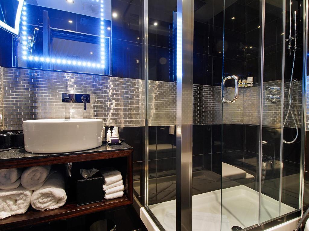 Park Grand Mayfair 5* London