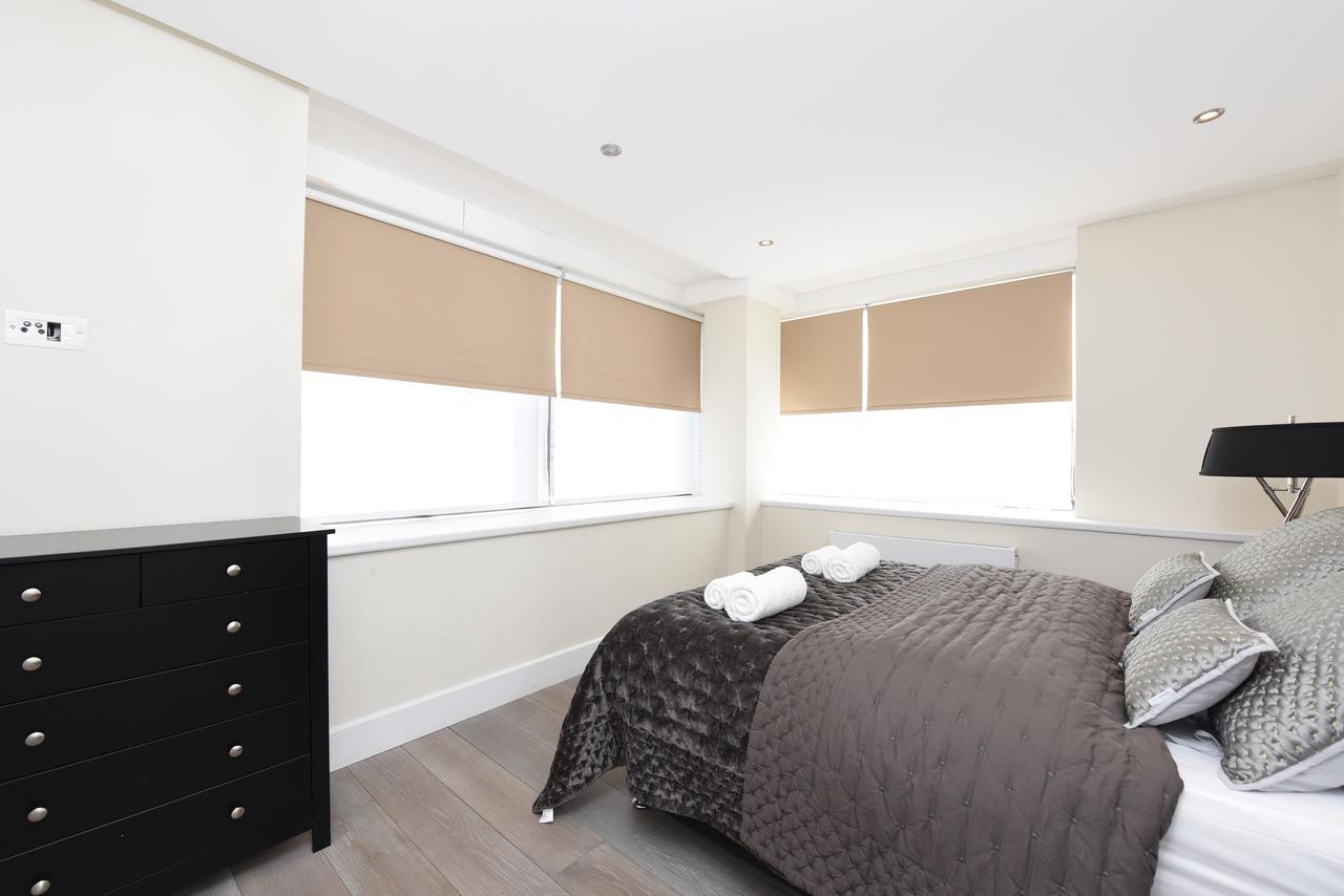 The Glasshouse Apartment *