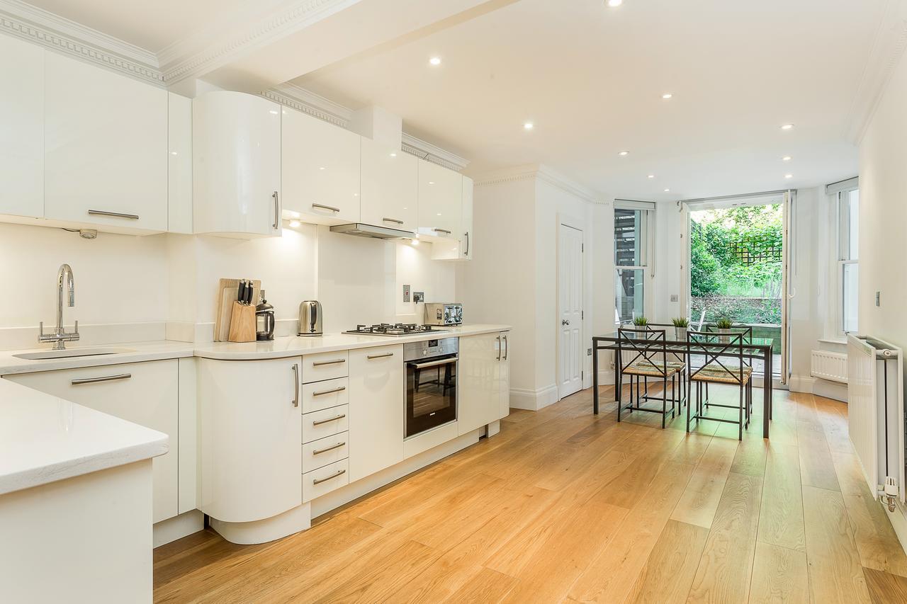 Apartment 288 Earls Court Road