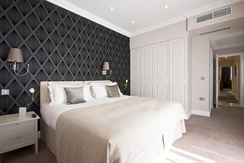 1 Bed South Kensington * London