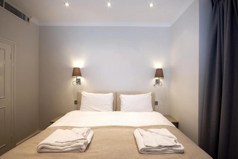 1 Bed South Kensington Apartment