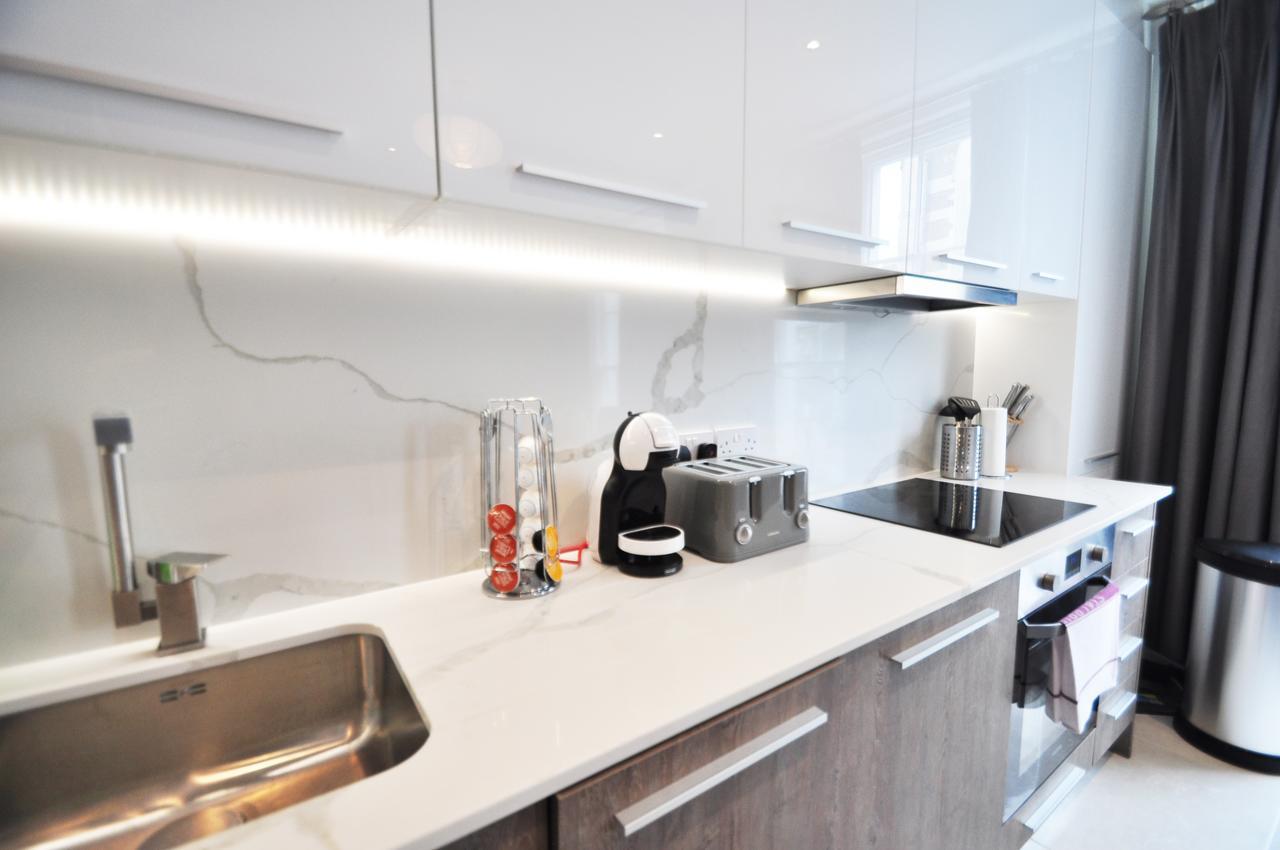 Chic Near Regents Park Free Wifi Apartment