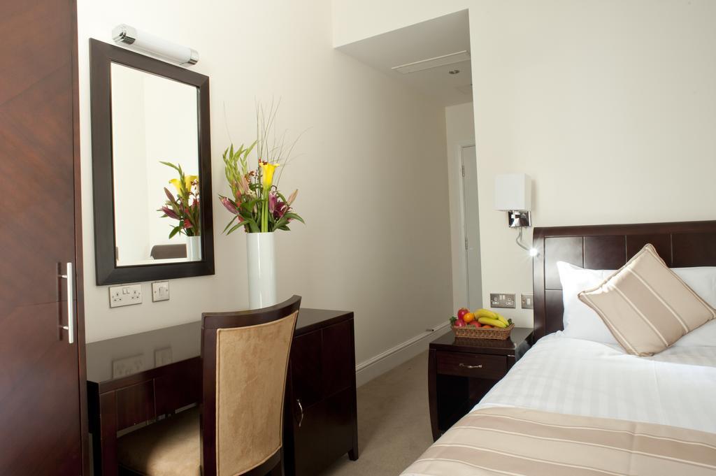 The Kensington 3* London