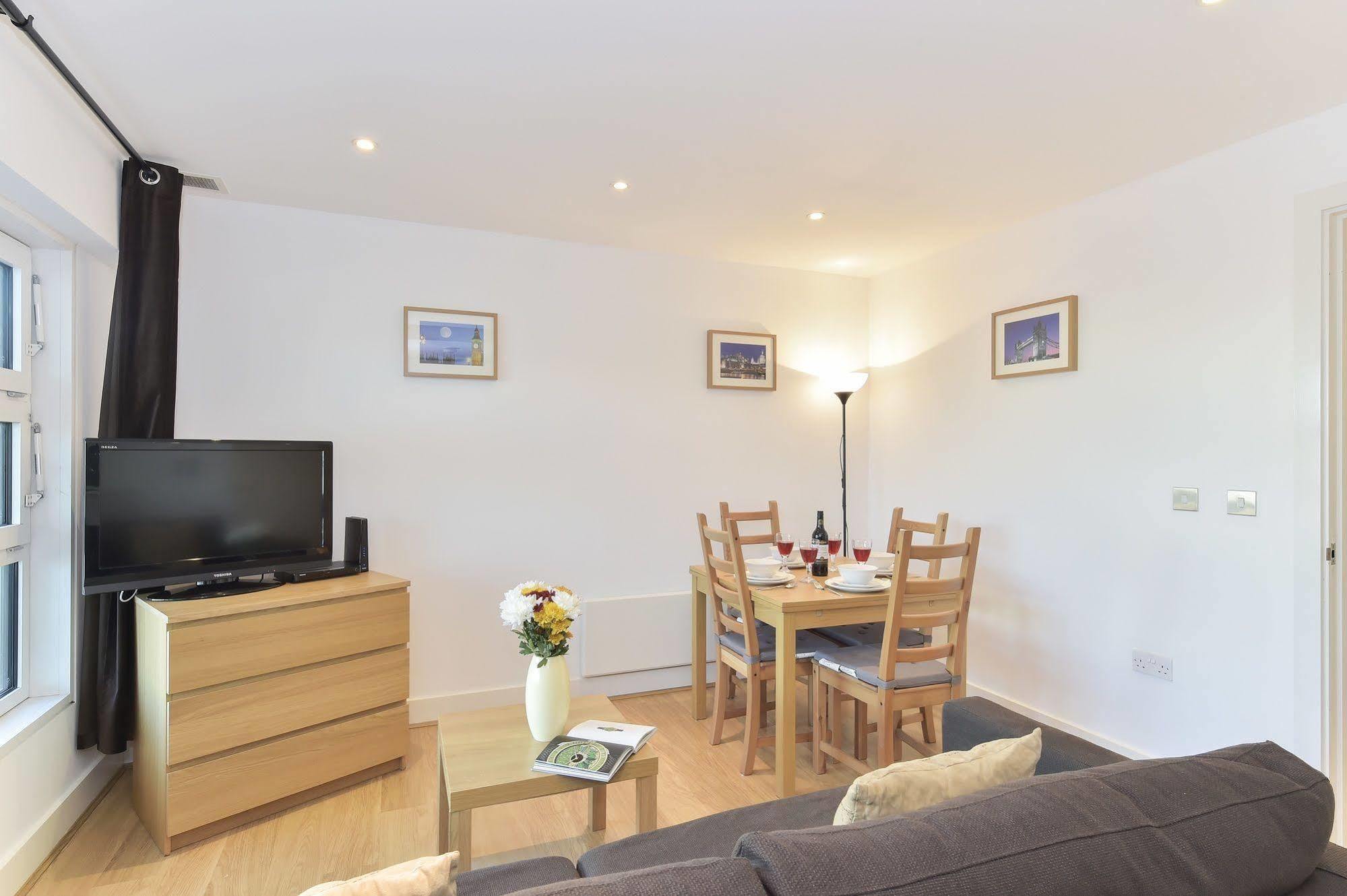 Apartamento Beautiful 4-bedroom Flat In Bridge/borough! Londres