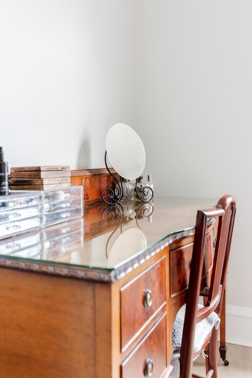 Wilton Road Apartment *
