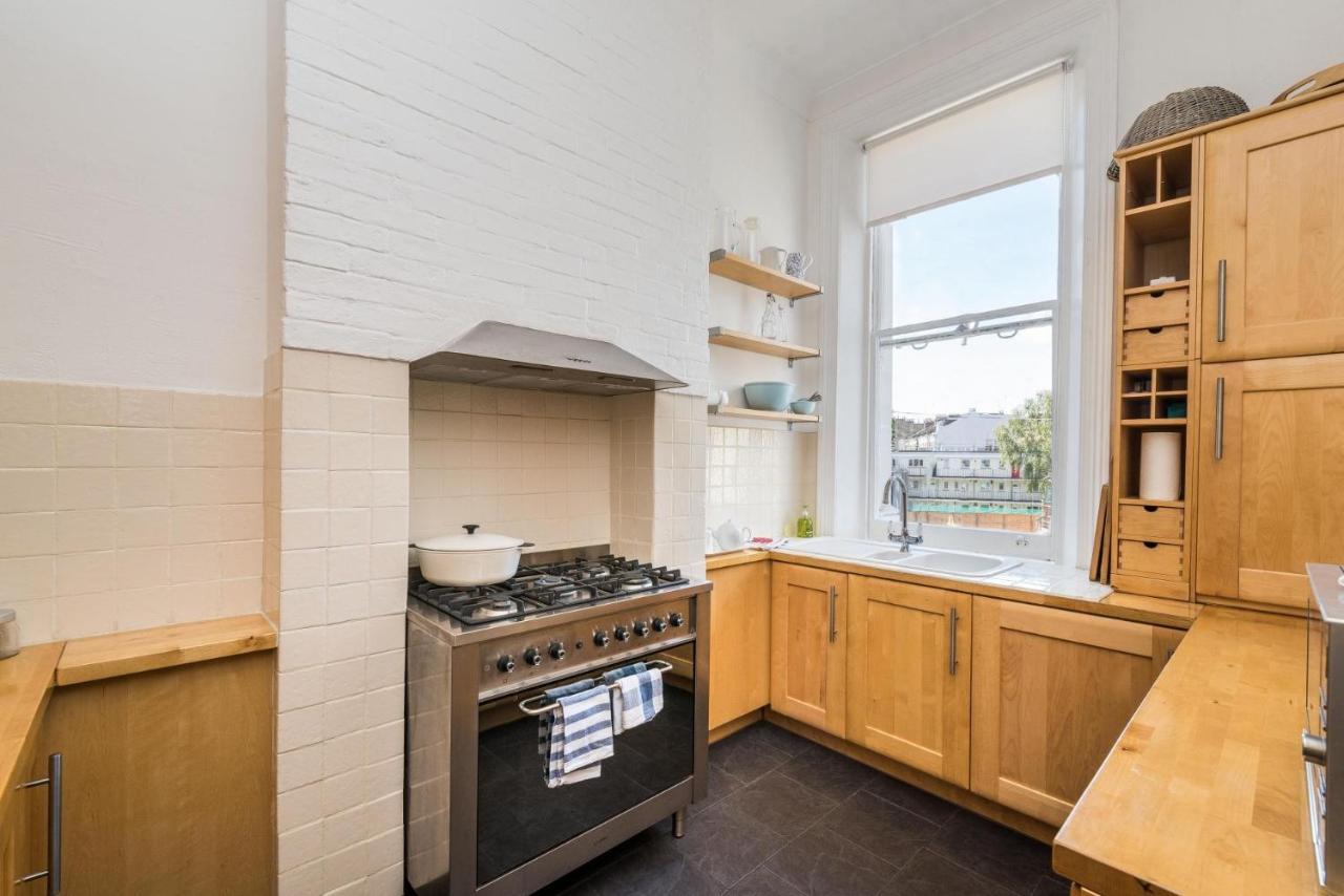 New Luxury 1bd Flat In Heart Of Kensington Olympia Apartment London