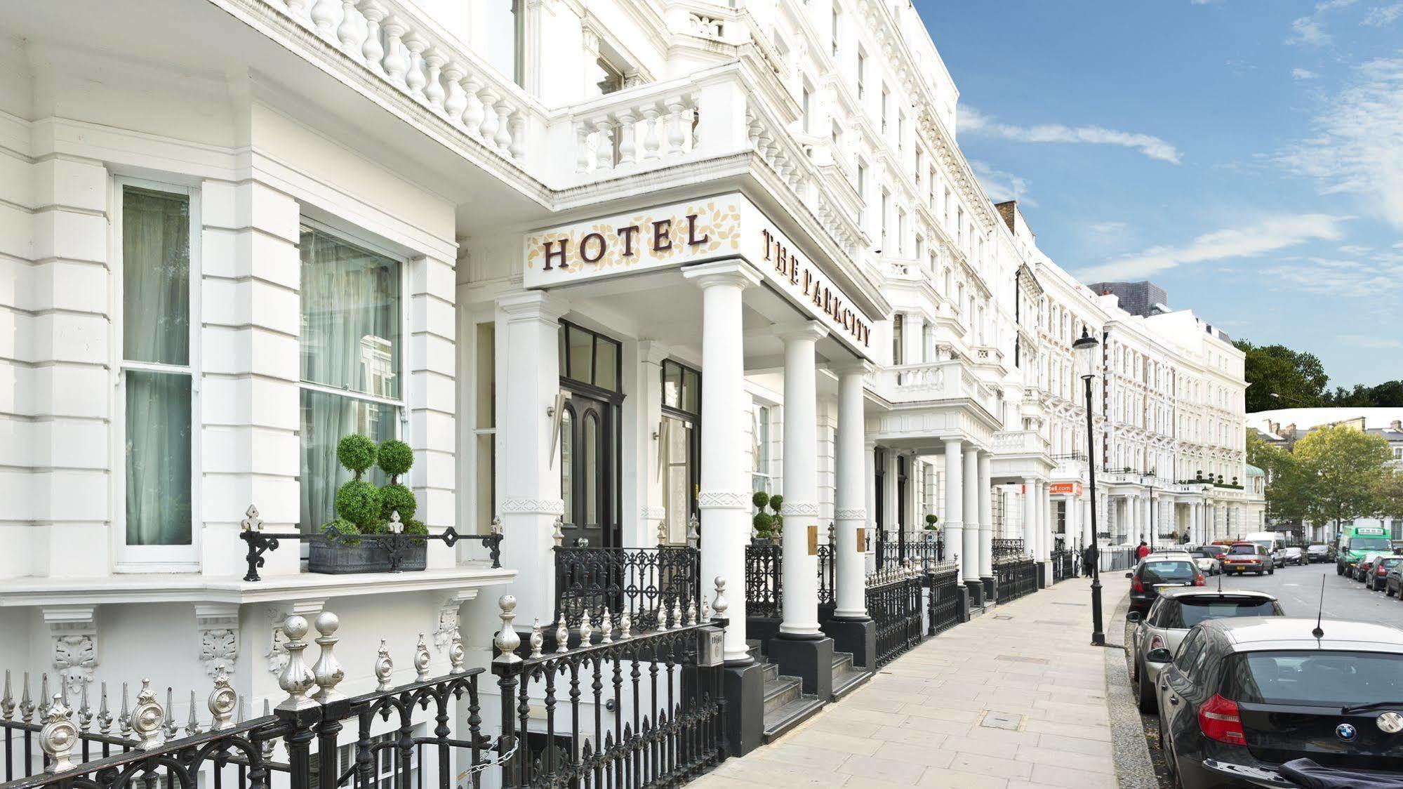 The Park Grand Plaza Kensington 4*