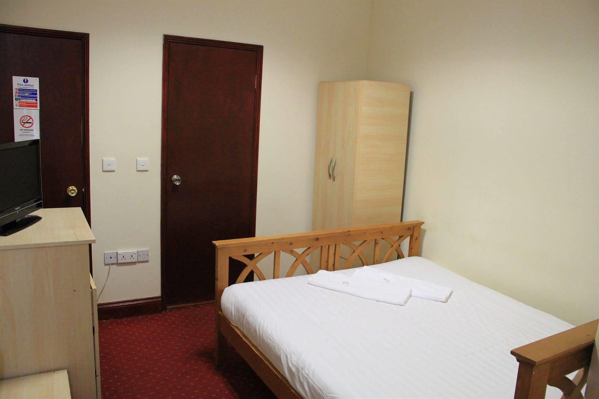 Olympia Hotel London