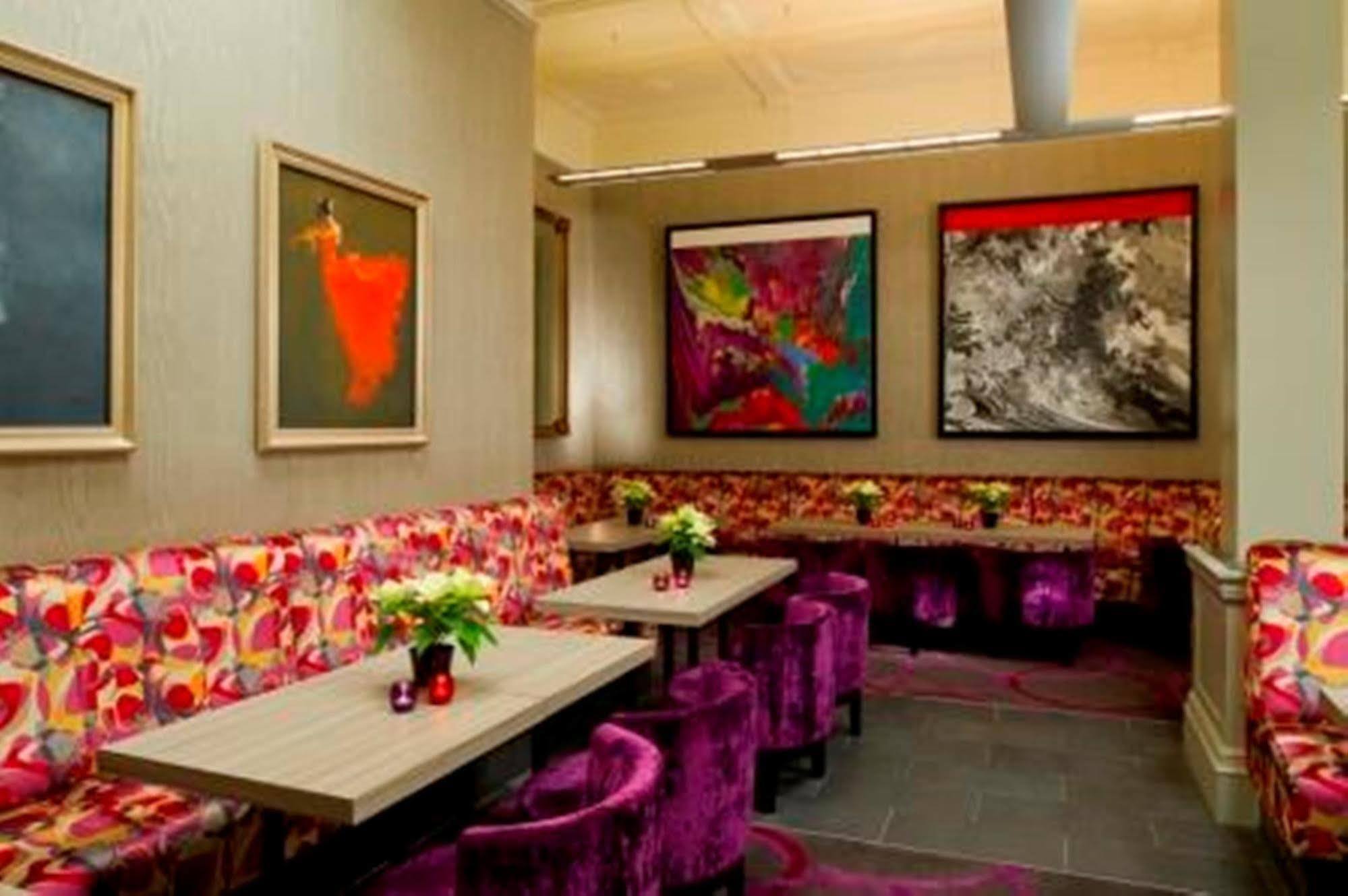 Radisson Blu Hotel, Euston Square - Formerly Grafton London