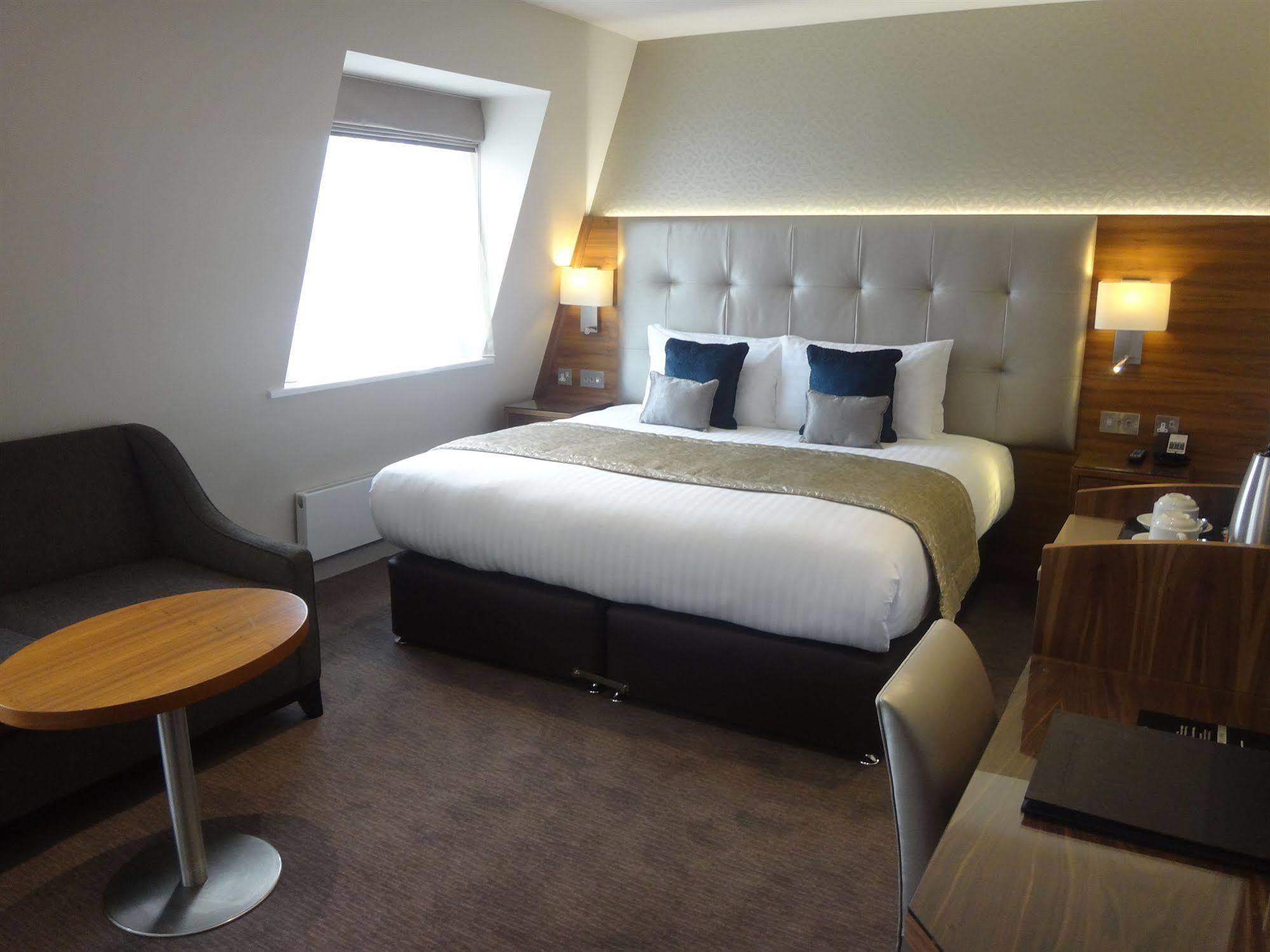 Norfolk Towers Paddington Hotel London