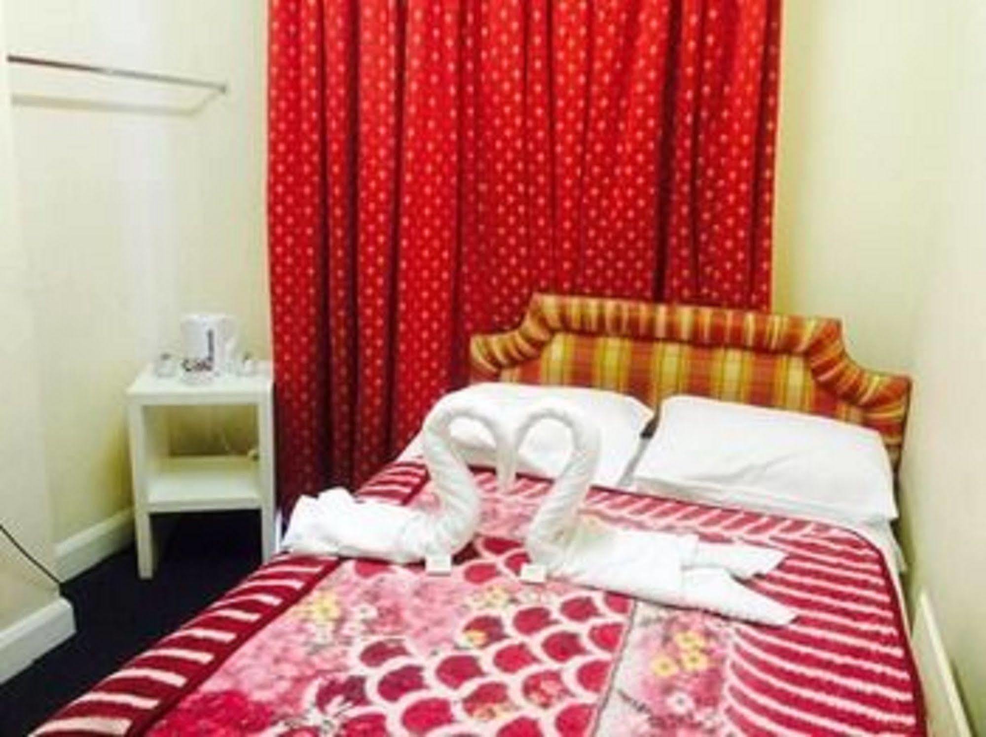 Golden Star Hotel