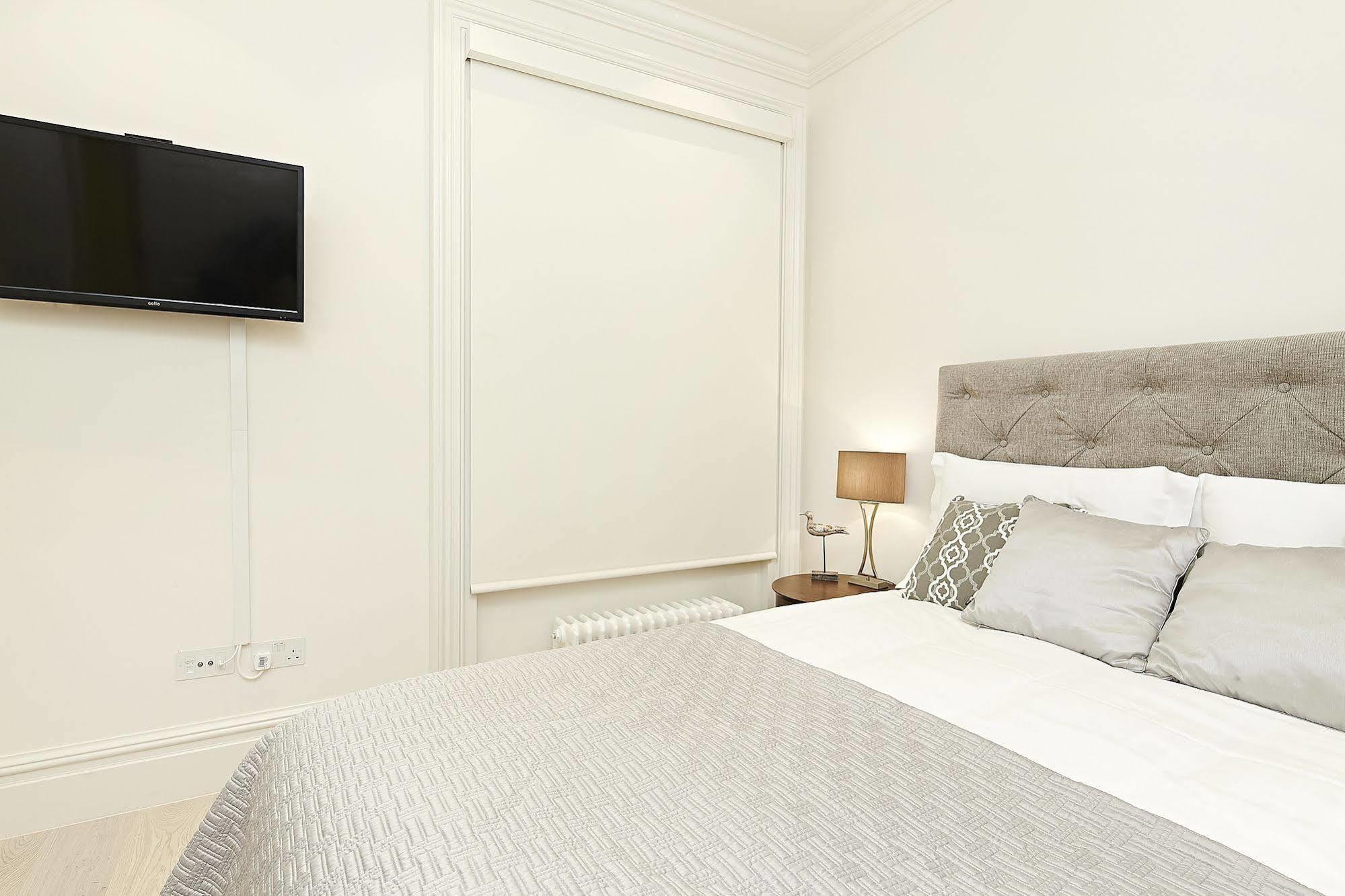 Hotel Stayo Exeter Street