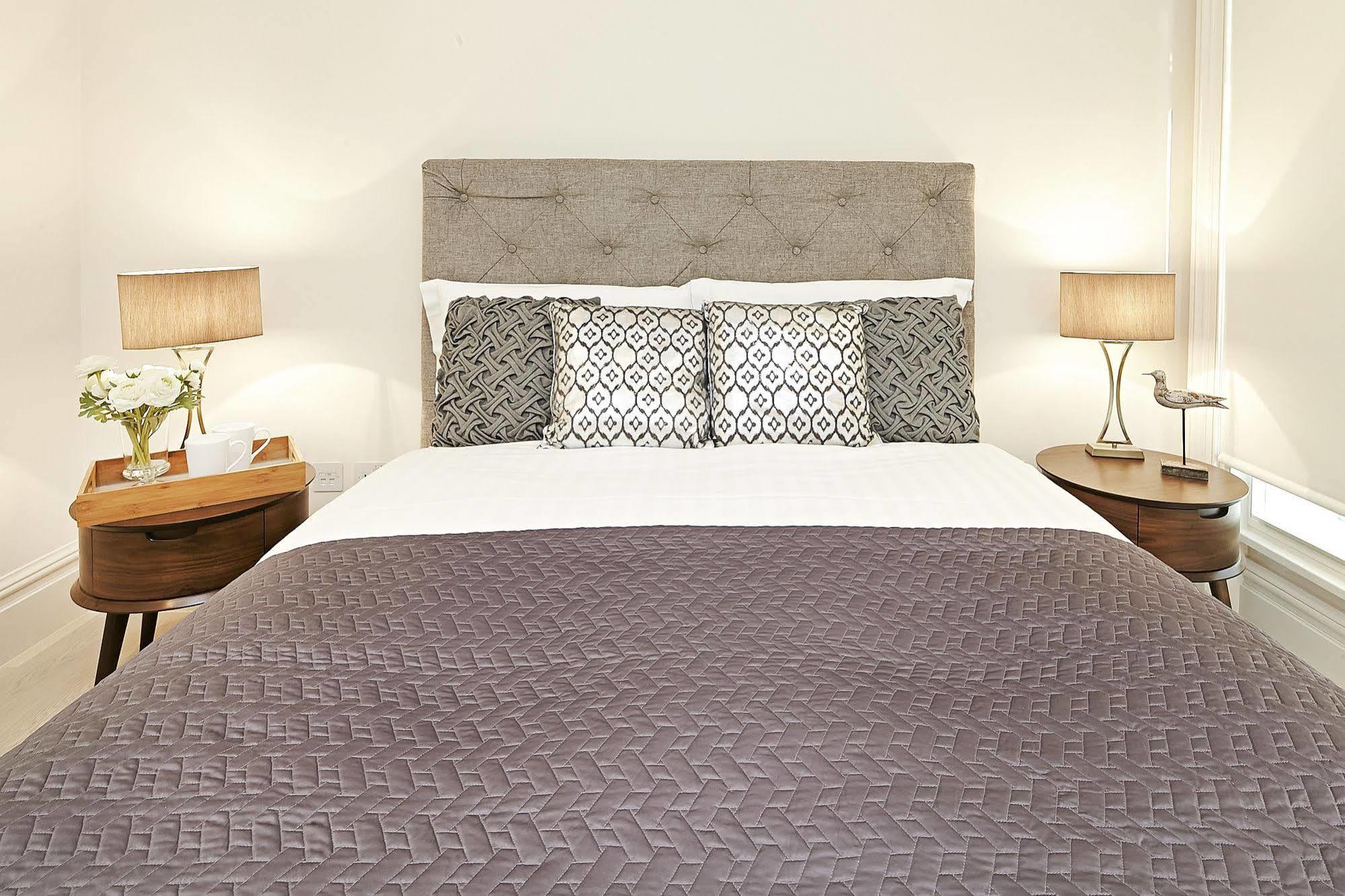 Hotel Stayo Exeter Street 3*