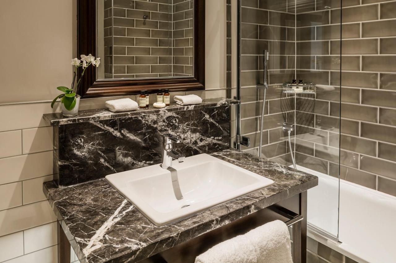 The Bailey's Kensington Hotel 4*