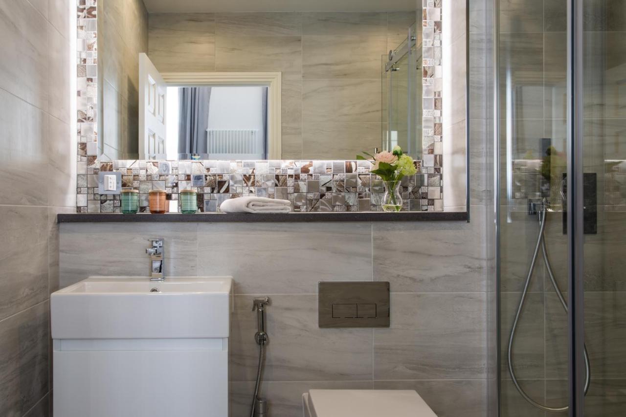 Baker Street By Viridian Apartment