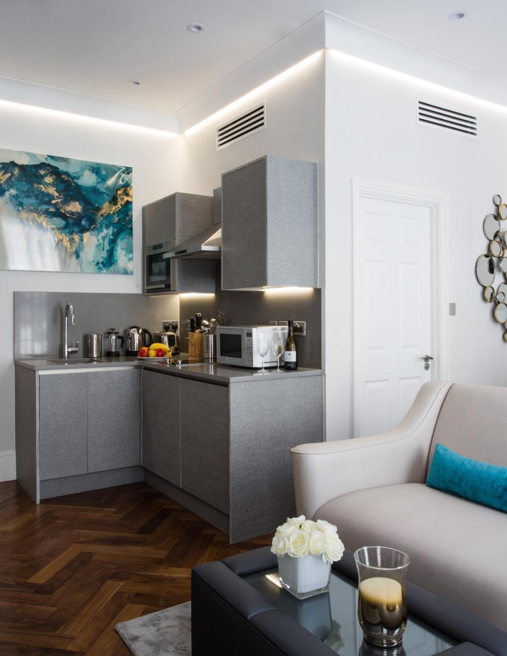 Baker Street By Viridian Apartment