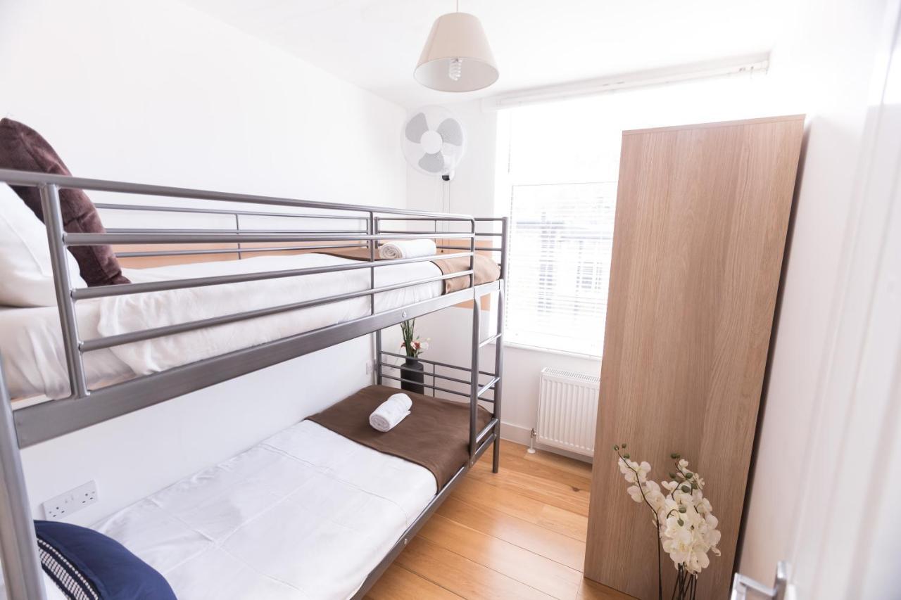 Luxury Stockwell Apartments *