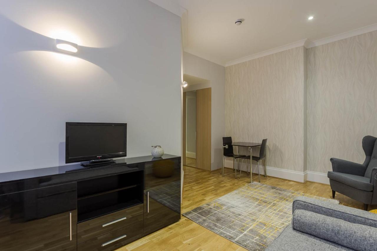 Apartment Cleveland Gardens