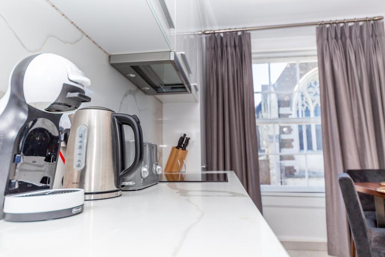 Chic Near Regents Park Free Wifi Apartment *