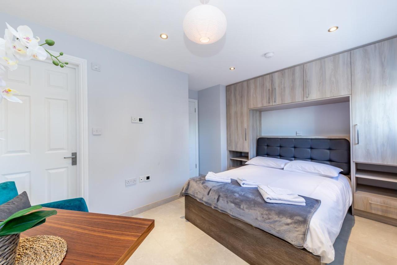 Chic Near Regents Park Free Wifi Apartment *