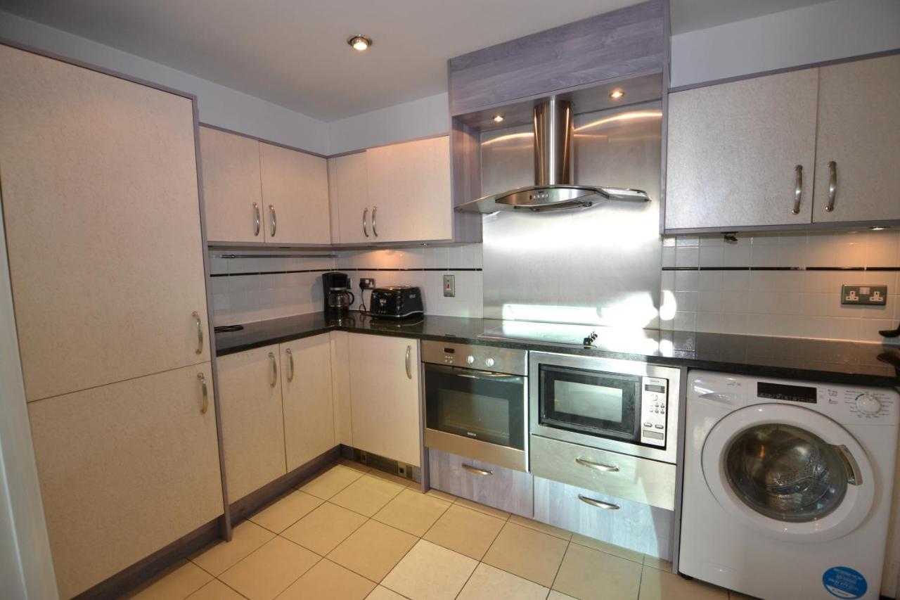 Apartment The Riverside London