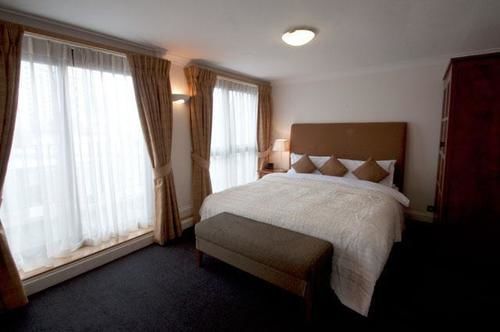 15 Basil Street Knightsbridge, Luxury Serviced 5* London