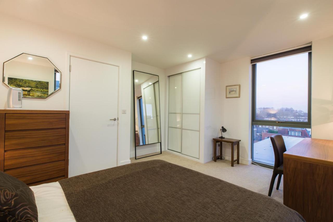 Elegant 1 Bed Flat With Balcony In Islington