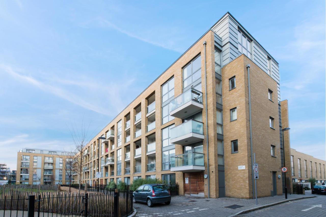 Elegant 1 Bed Flat With Balcony In Islington Apartment *