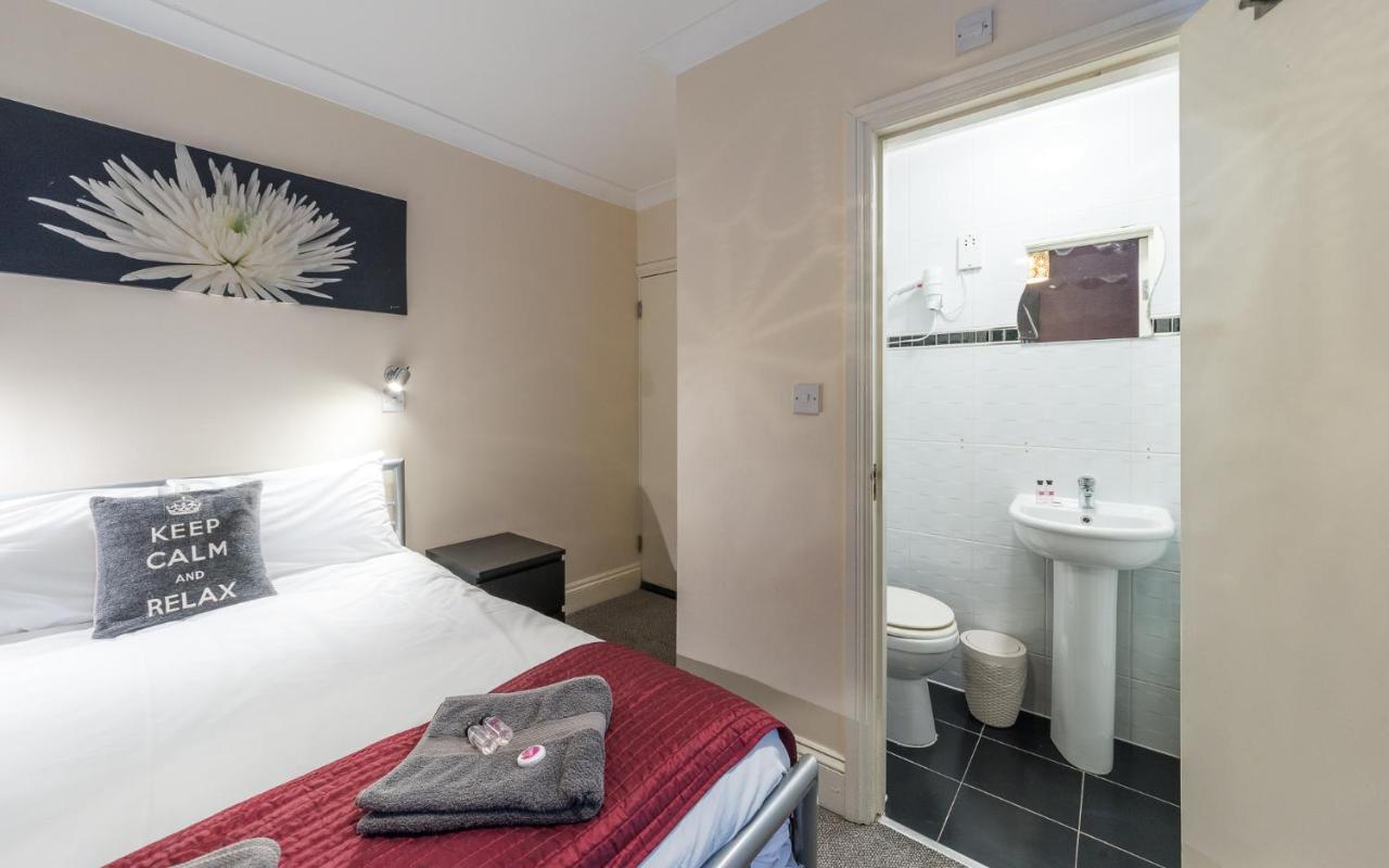 Gasthof Royal 2 Hammersmith London