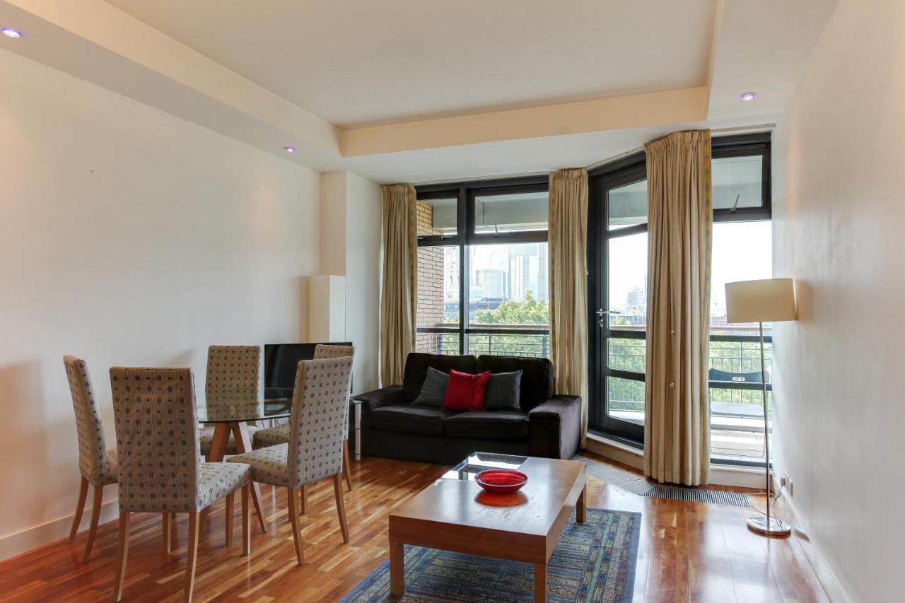 Lexington Apartment *