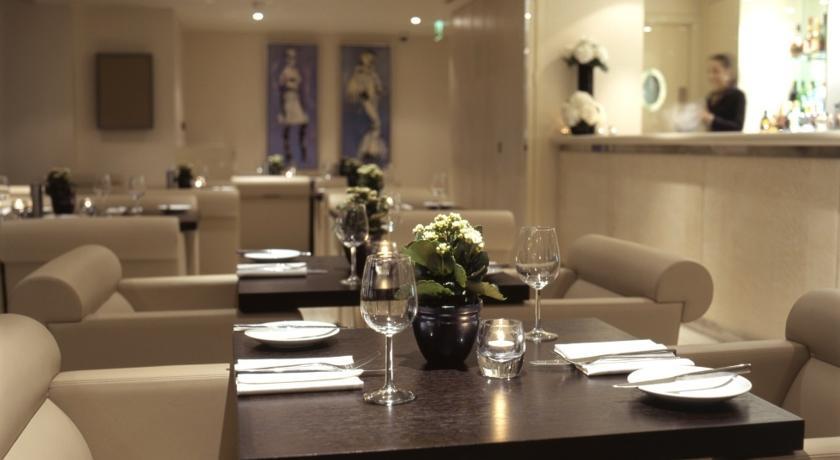 Hotel Radisson Blu Edwardian, Leicester Square 4*