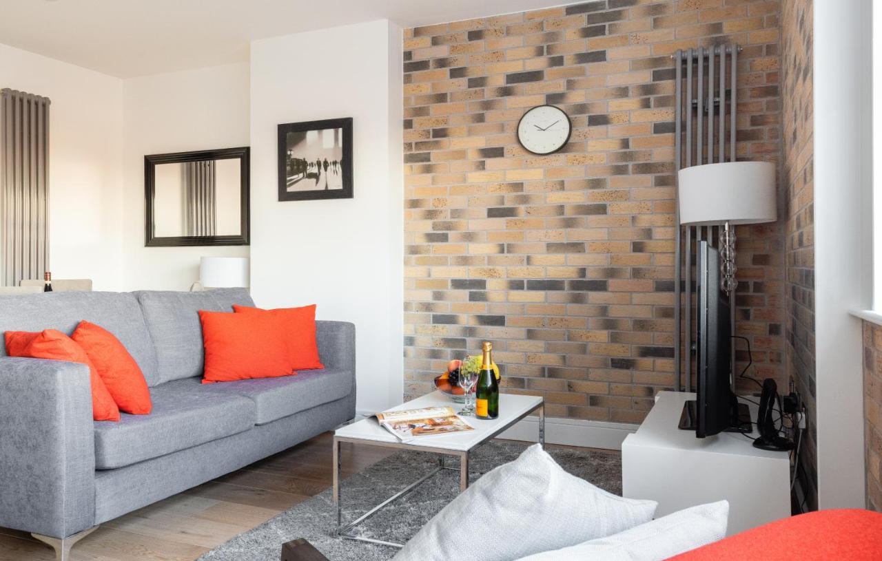 Continental In Central Camden * London