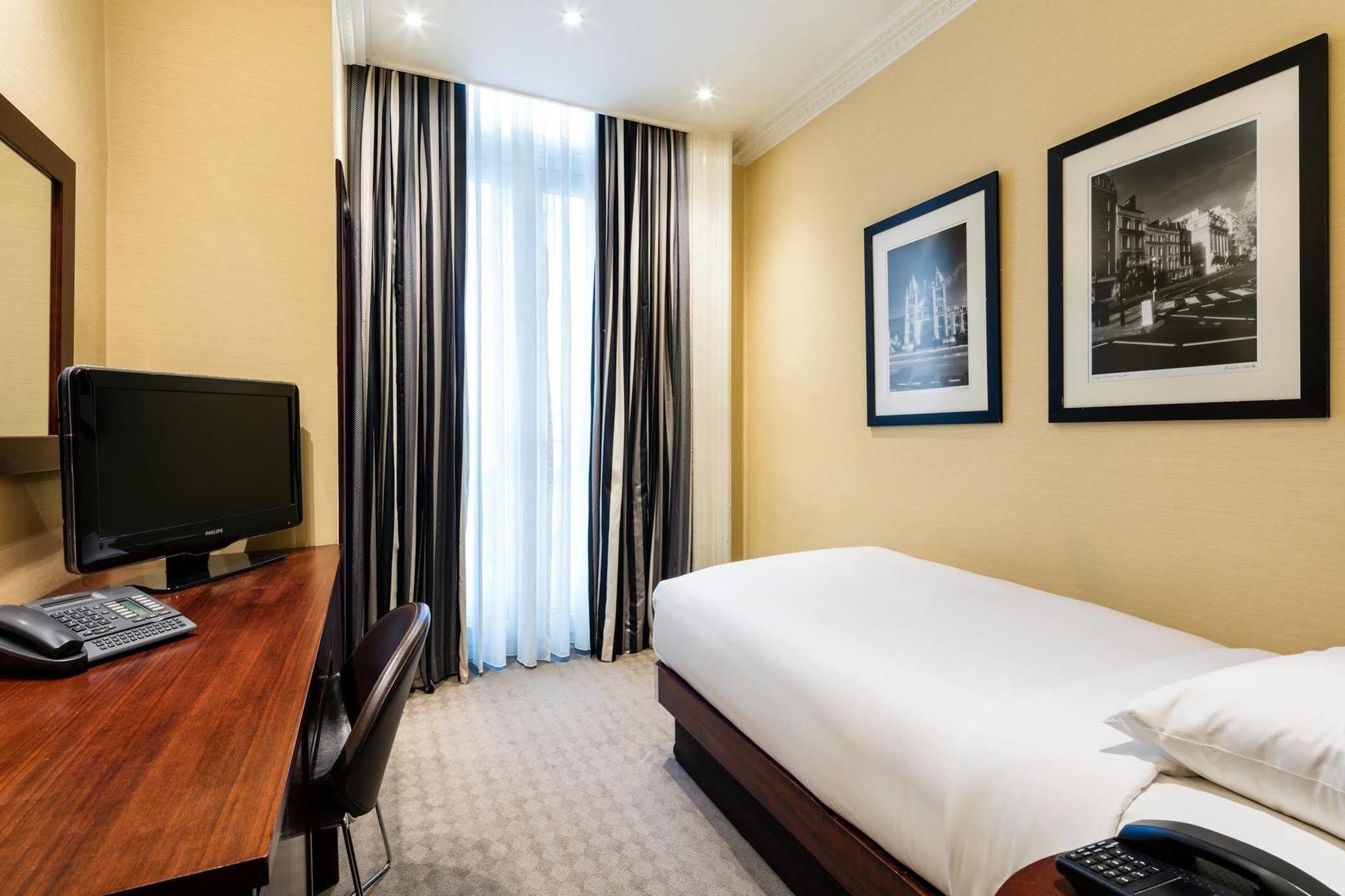 Radisson Blu Edwardian Vanderbilt Hotel, Hotel London