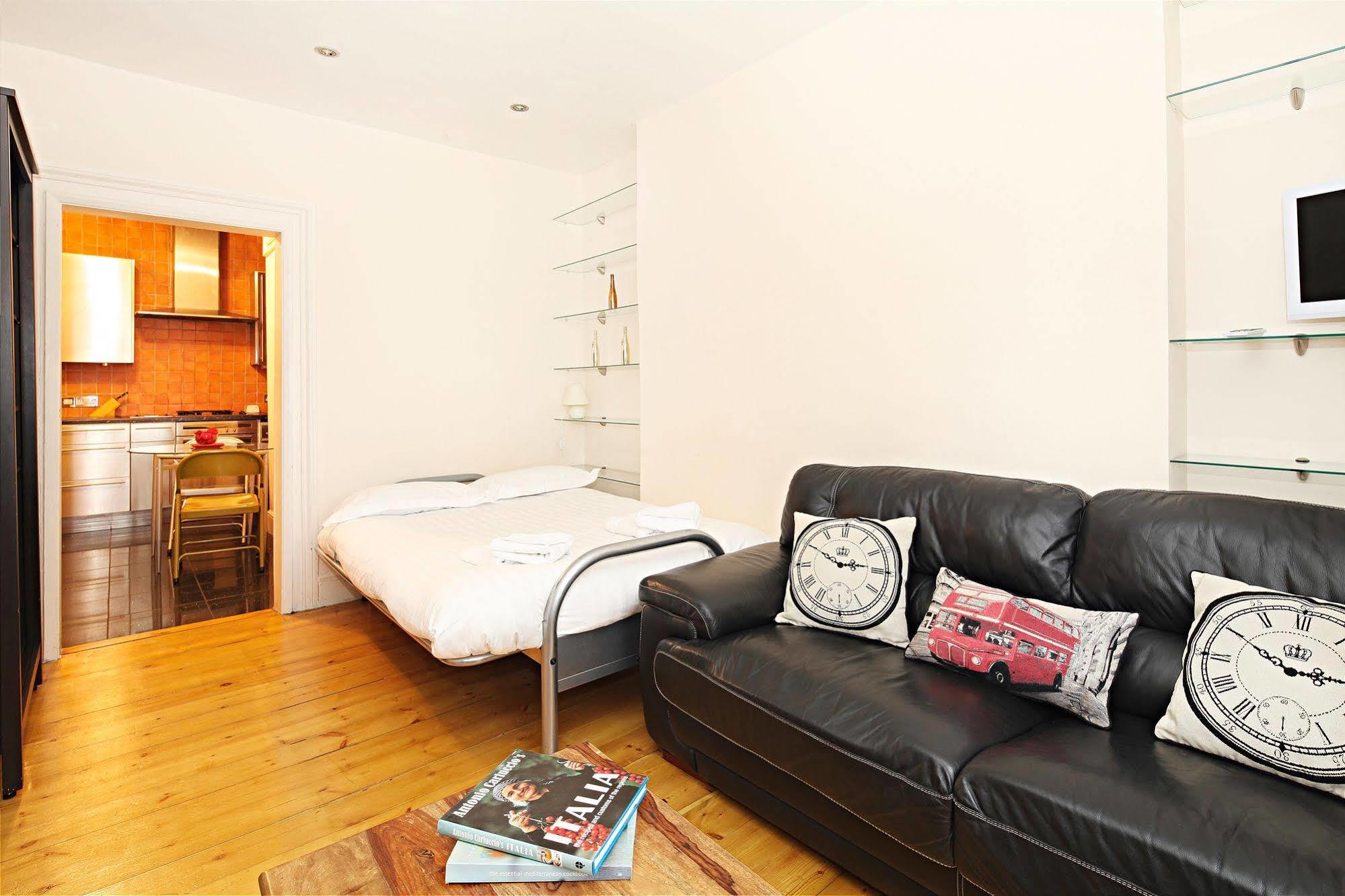 Hotel Emily 3*