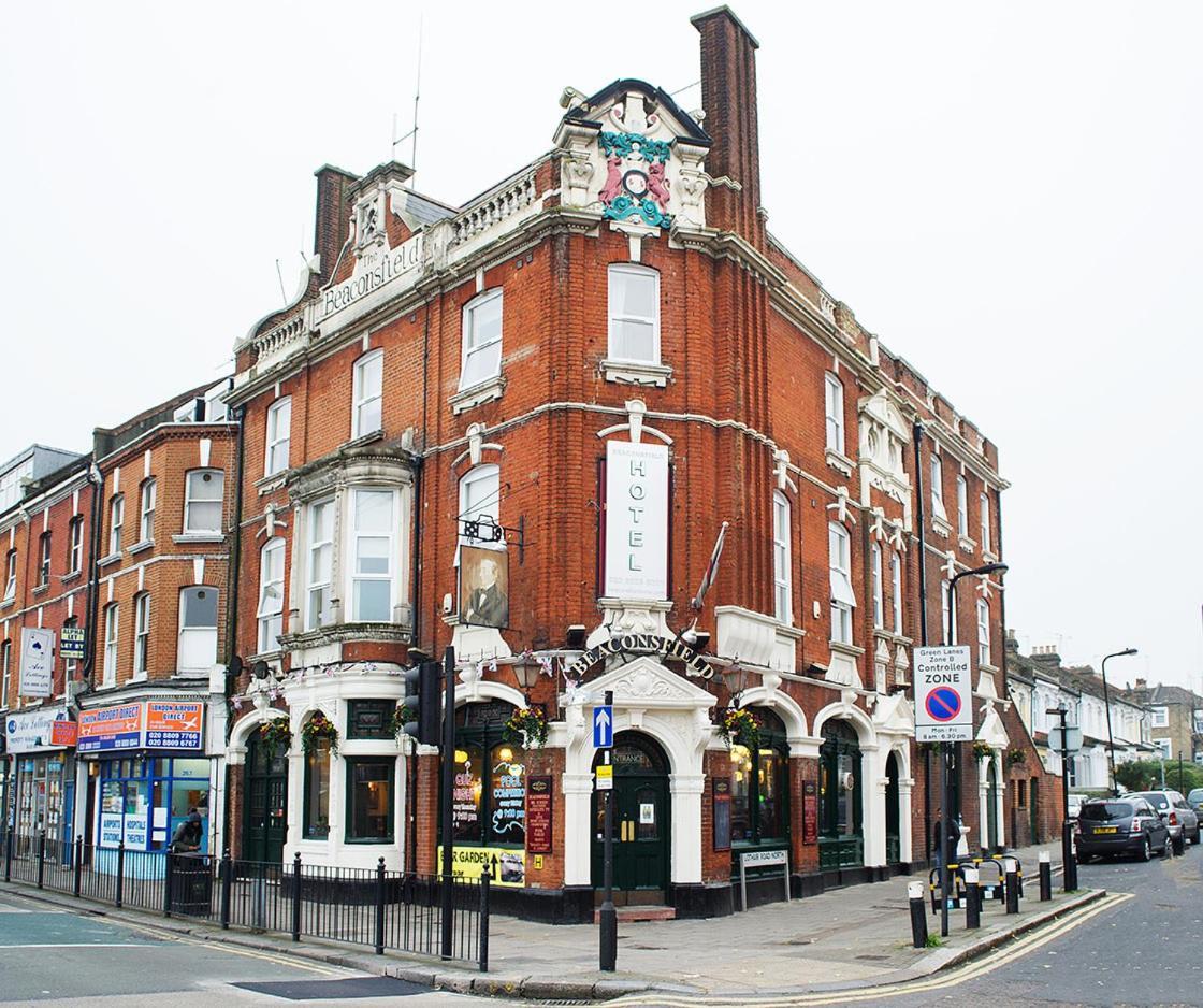 Beaconsfield 2* London