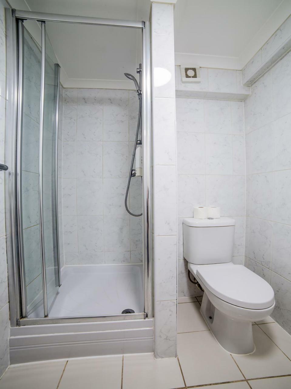 Hotel Elysee Hyde Park 3*