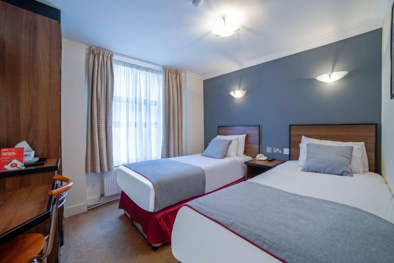 Elysee Hyde Park Hotel London