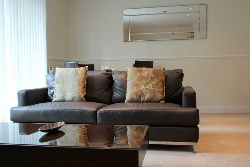 One Bed Serviced Near Millenium Bridge London