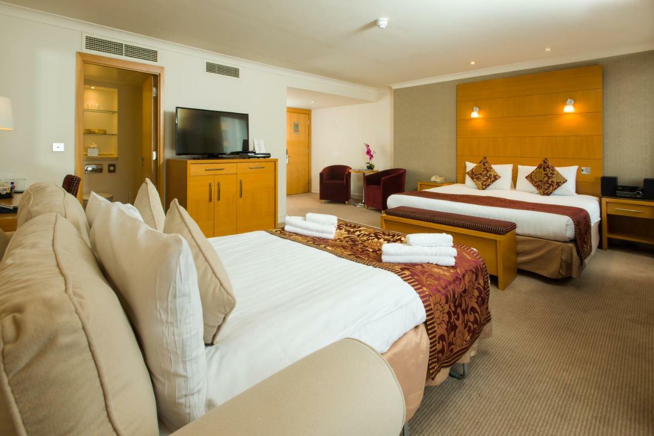 The Park Grand Plaza Kensington 4*