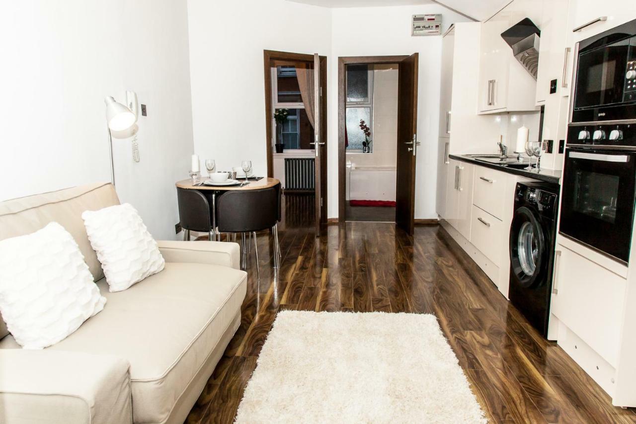 Paddington Deluxe Apartment