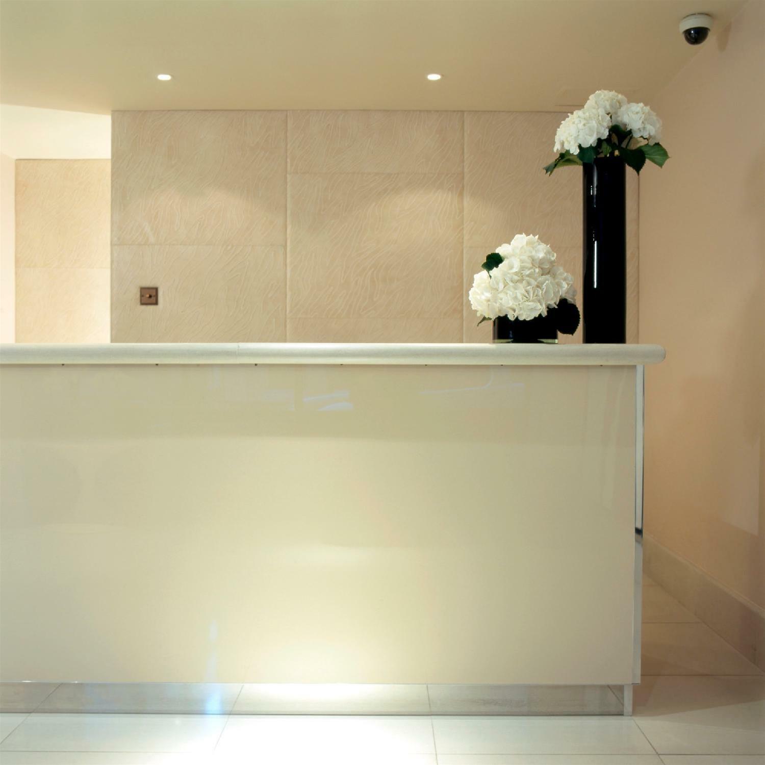 Hotel Radisson Blu Edwardian, Leicester Square 4*