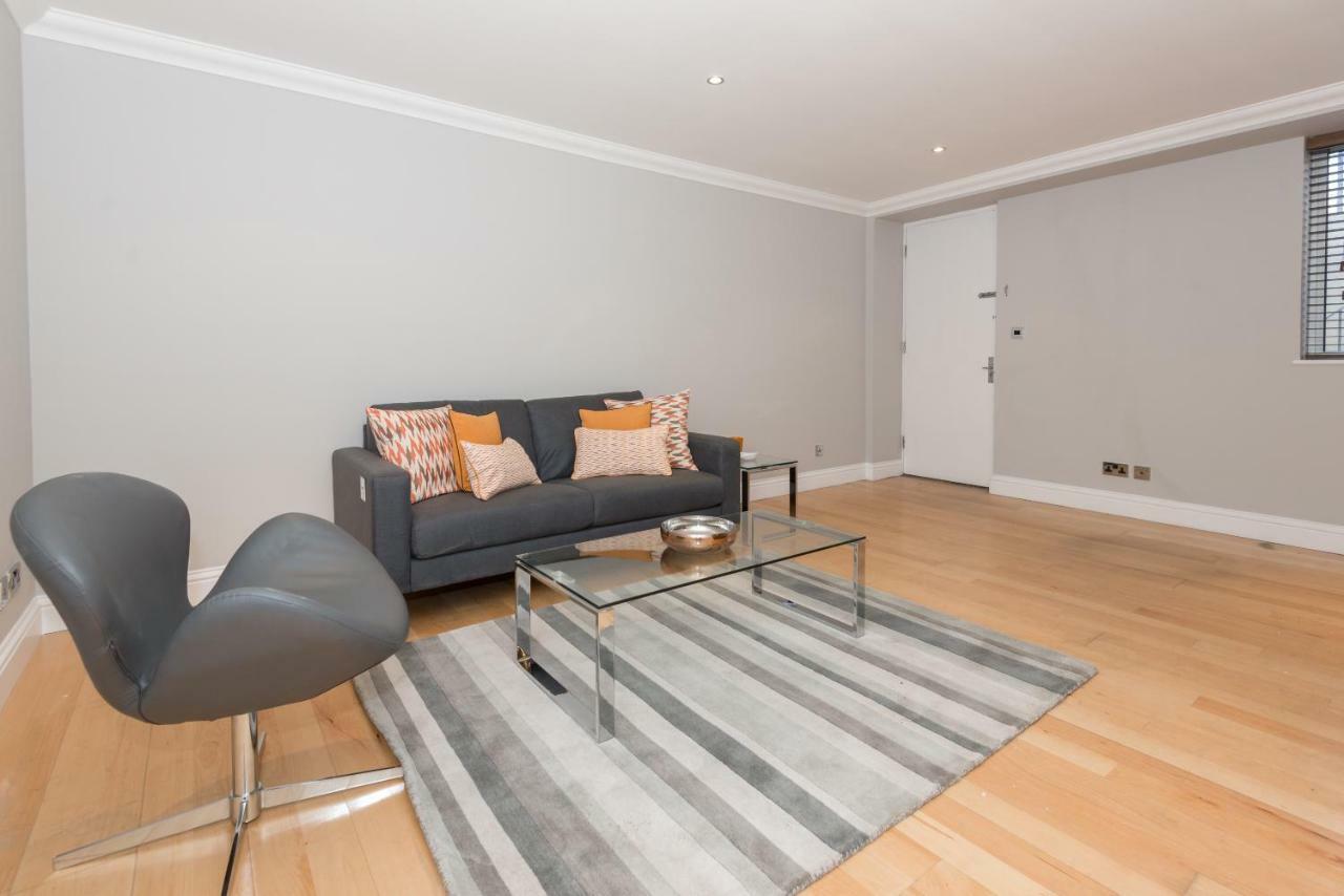 One Bedroom Hyde Park London