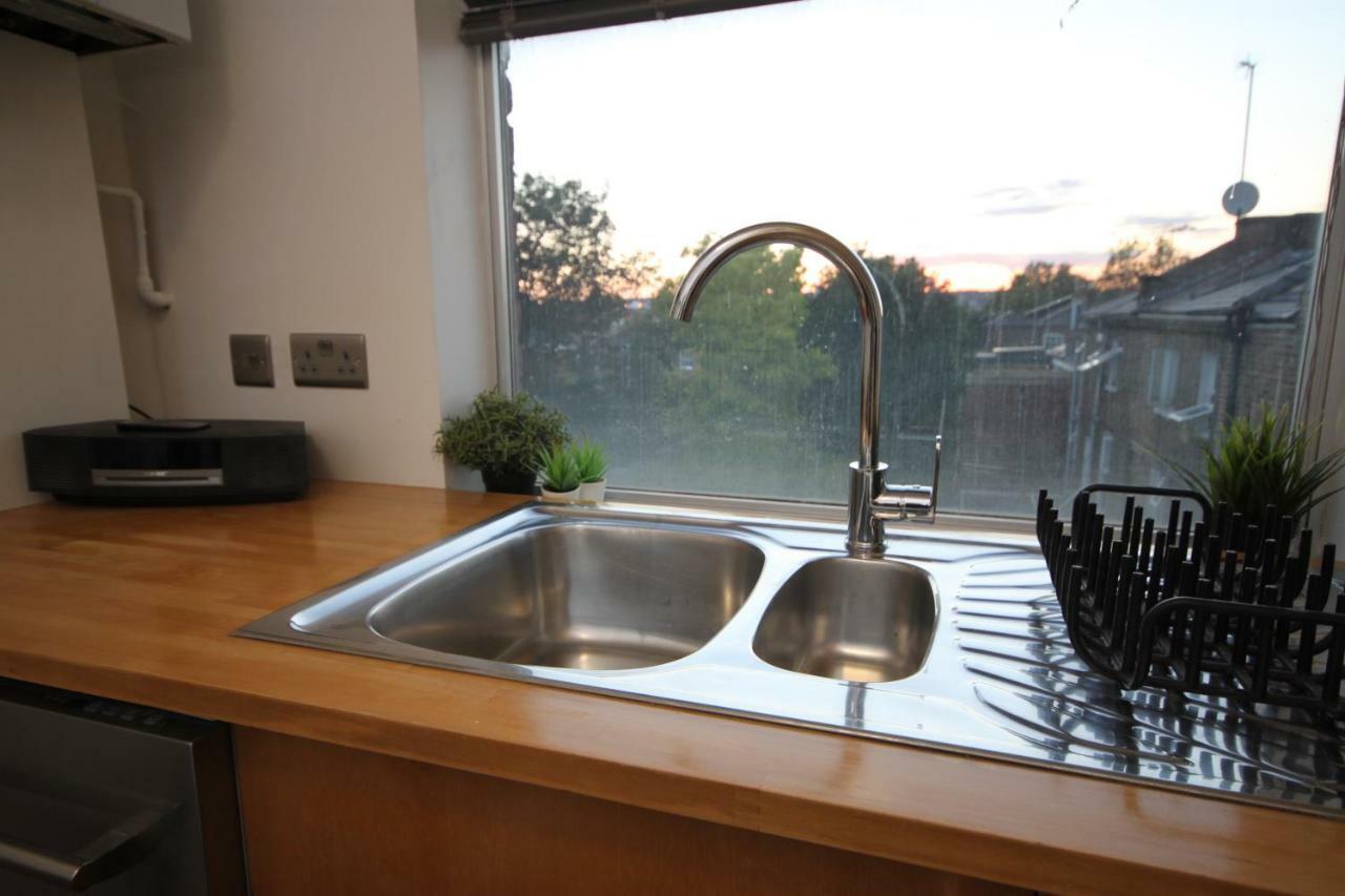 Camden Town Spacious 2 Bedroom - Sleeps 5 Guests! Apartment London