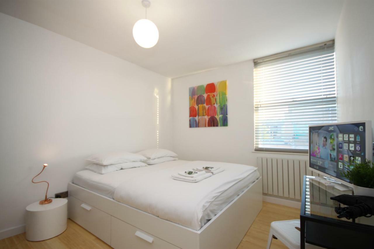Camden Town Spacious 2 Bedroom - Sleeps 5 Guests! *