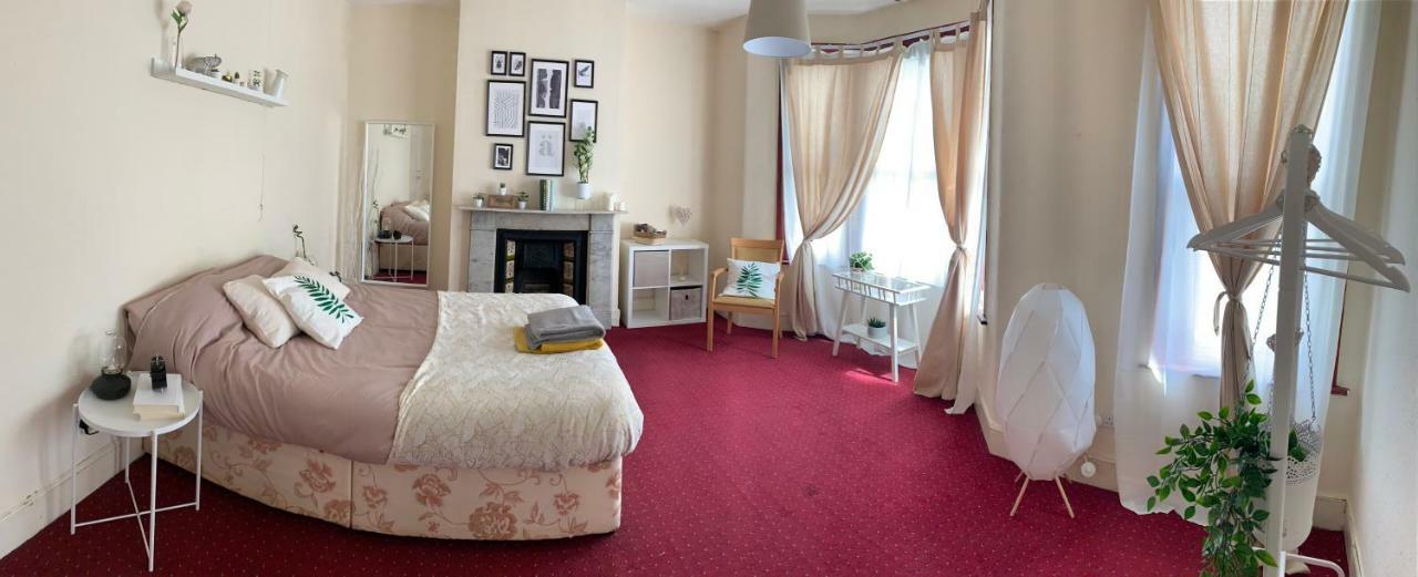 Bed & Breakfast White House Walthamstow