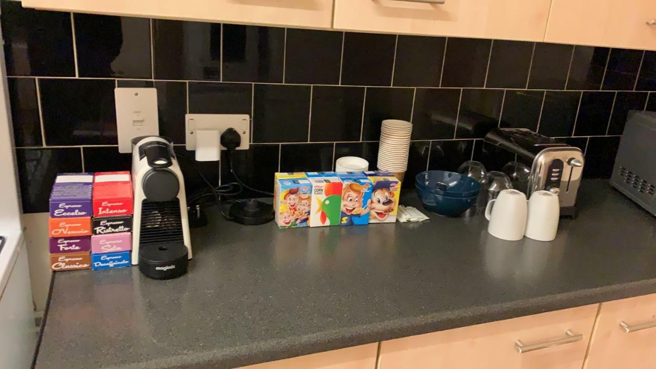 Bed & Breakfast White House Walthamstow London