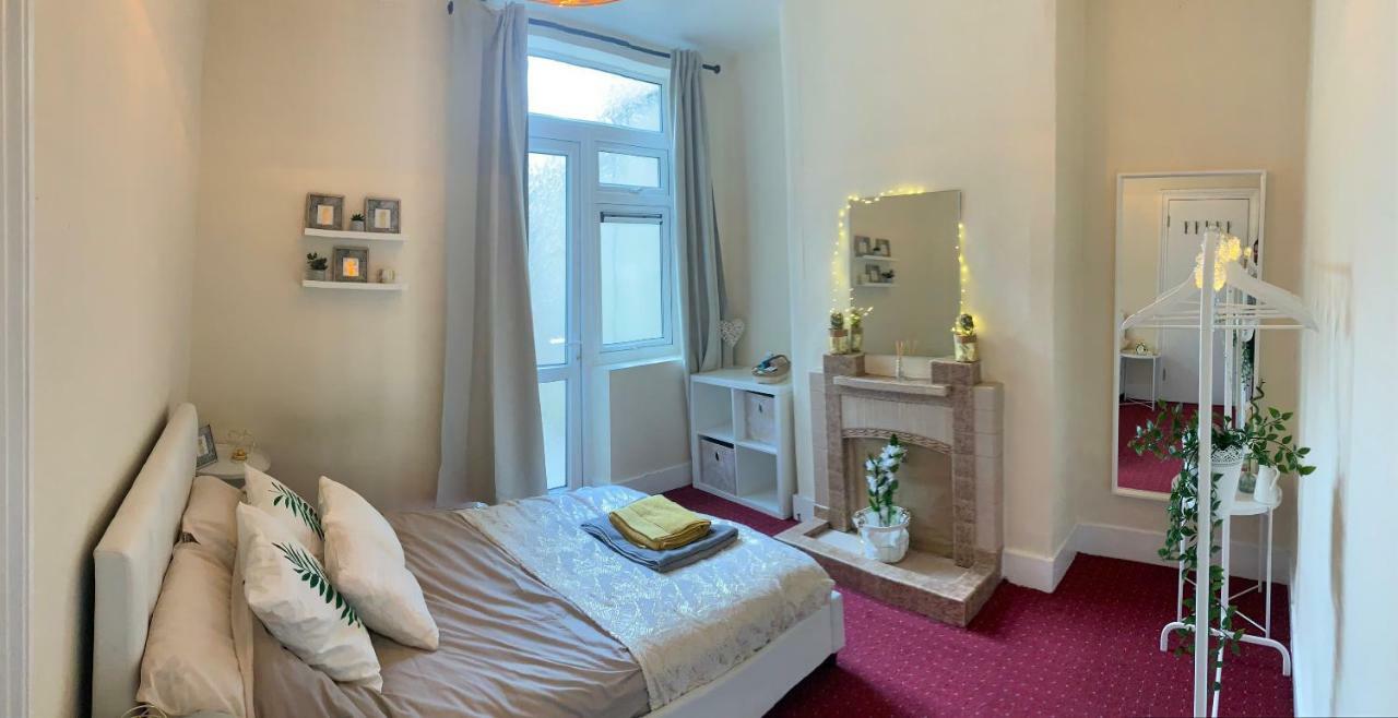Bed & Breakfast White House Walthamstow *